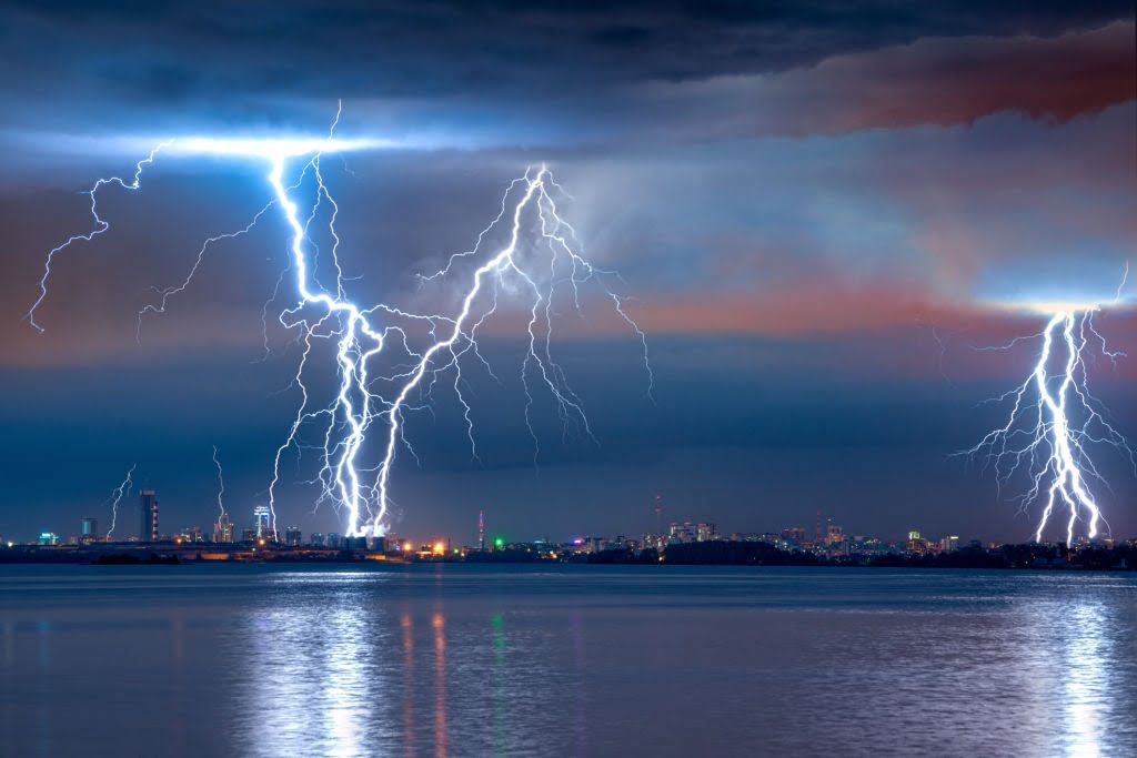 Strong Lightning Storm