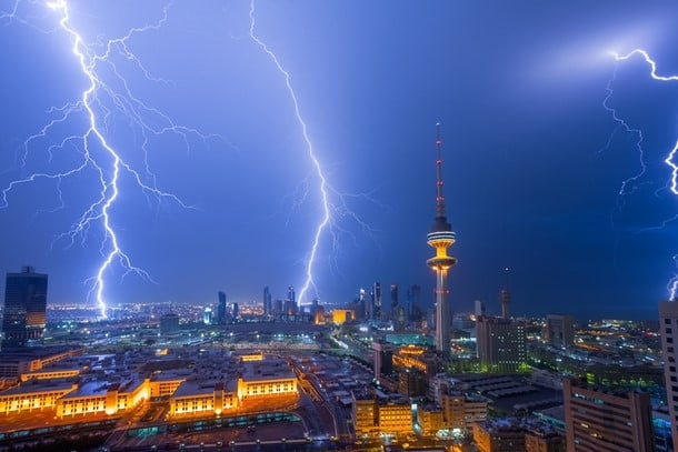 Lightning Strikes in Saudi Arabia